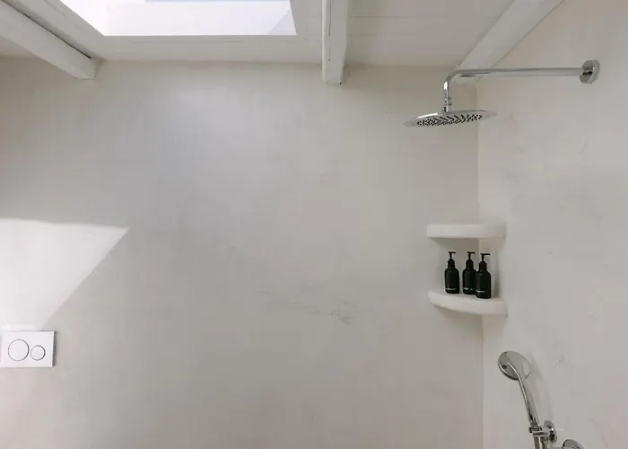 Βίλα Blue Zircon