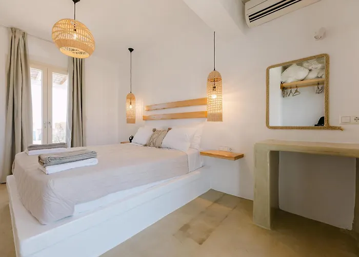 فيلة Blue Zircon *