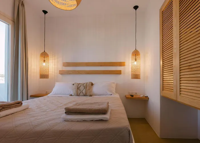 Blue Zircon فيلة